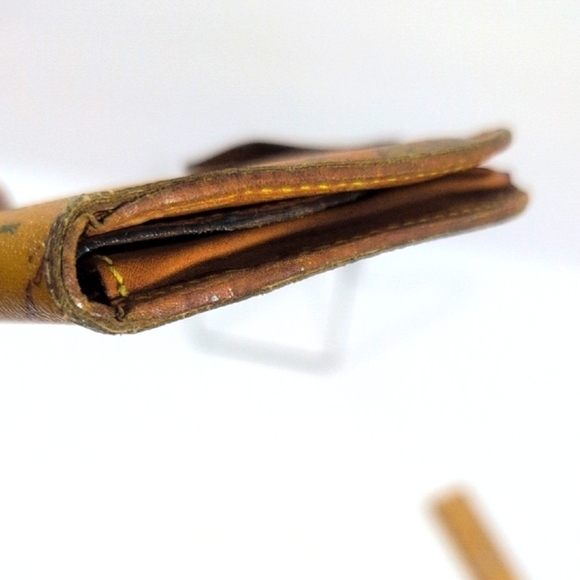 Alviero Martini Vintage Map Wallet - Picture 6 of 14